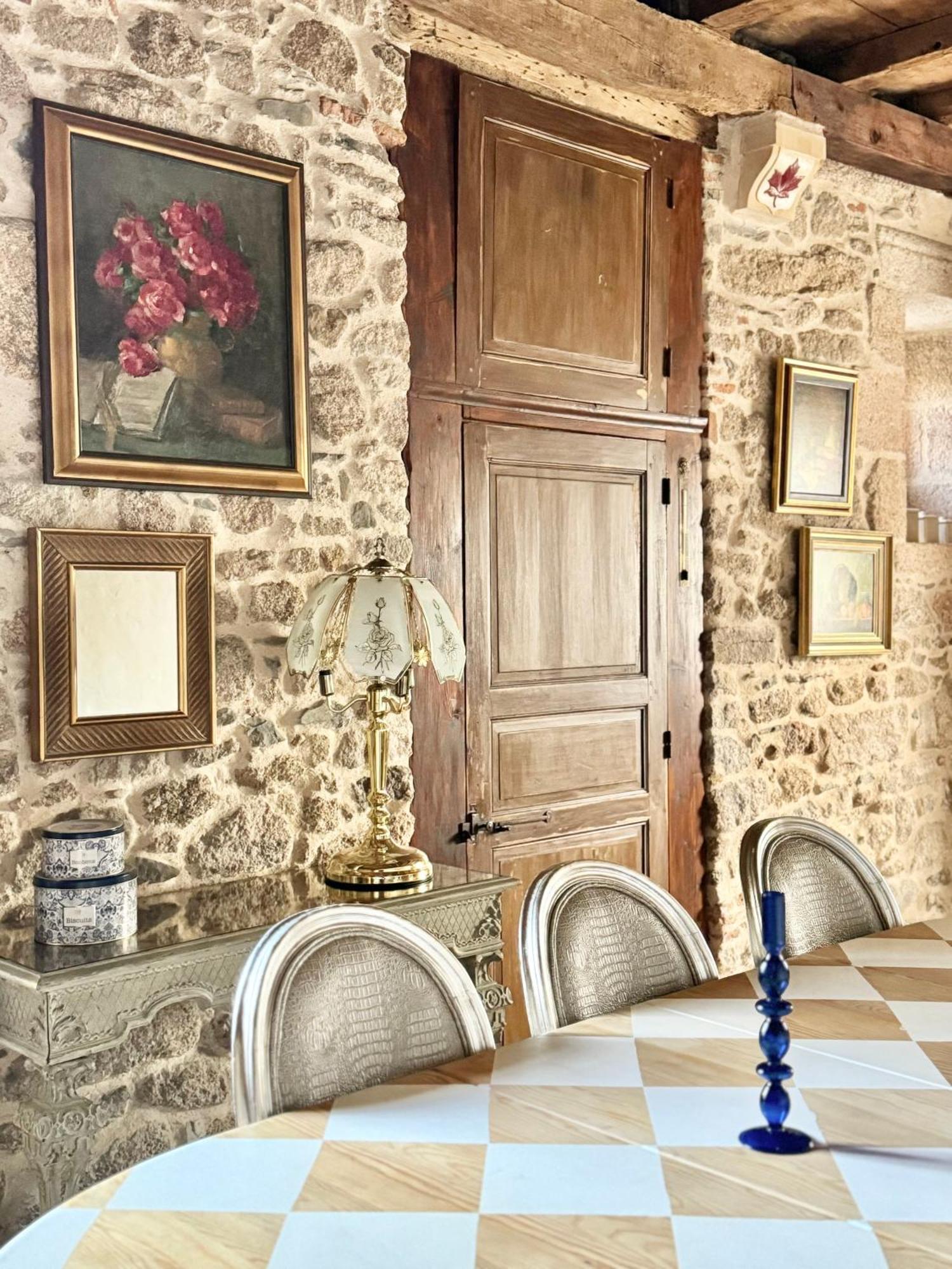Manoir Medieval Art Deco - Logis Des 3 Artistes Sevremont Exterior foto